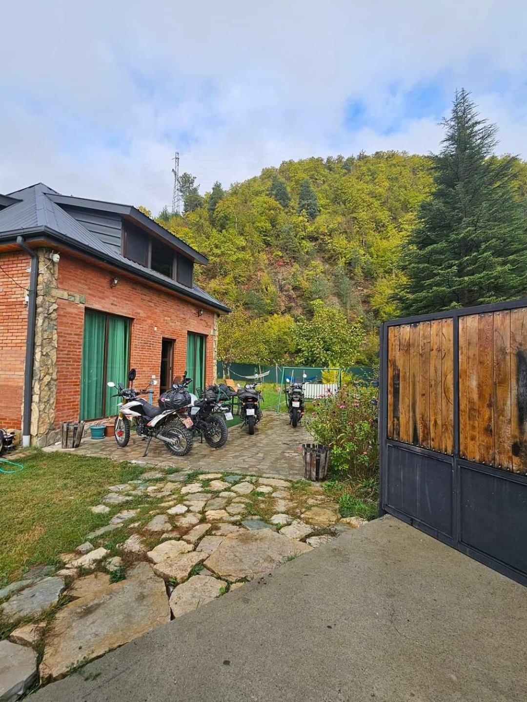 Holiday home Woodstar/ტყის ვარსკვლავი *
